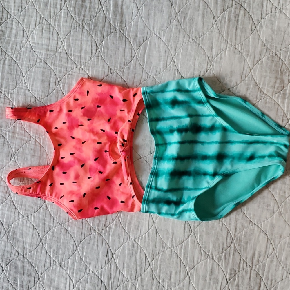 Girls Cat & Jack watermelon Bathing suit Size 6/7